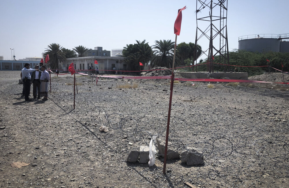 Markings cordoning of a site where unexploded ordnance sits in Hudaydah Port in January, 2021. UN Photo/Amanda Fisher.